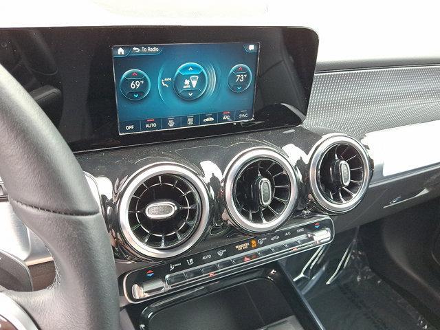 used 2020 Mercedes-Benz GLB 250 car, priced at $25,609