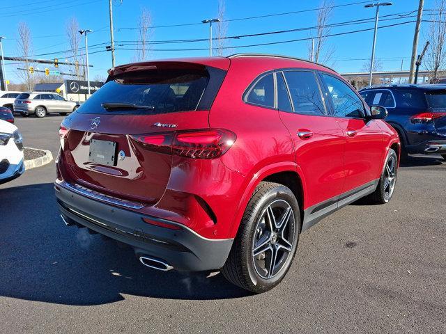 new 2025 Mercedes-Benz GLA 250 car, priced at $55,160