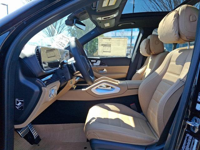 new 2025 Mercedes-Benz GLS 580 car, priced at $121,475