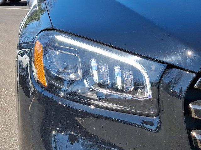 new 2025 Mercedes-Benz GLS 580 car, priced at $121,475