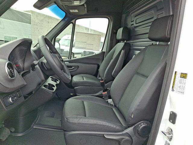 new 2025 Mercedes-Benz Sprinter 2500 car, priced at $61,413