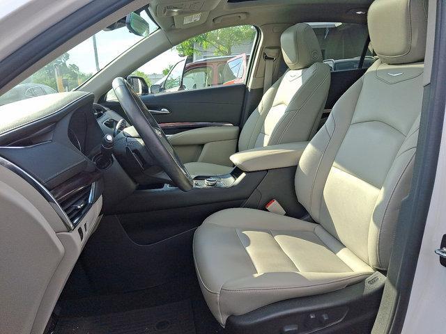 used 2022 Cadillac XT4 car, priced at $24,791