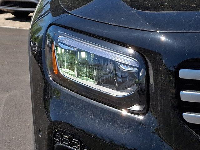 new 2025 Mercedes-Benz GLB 250 car, priced at $49,595