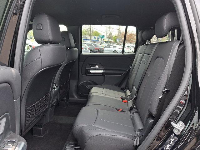 new 2025 Mercedes-Benz GLB 250 car, priced at $49,595