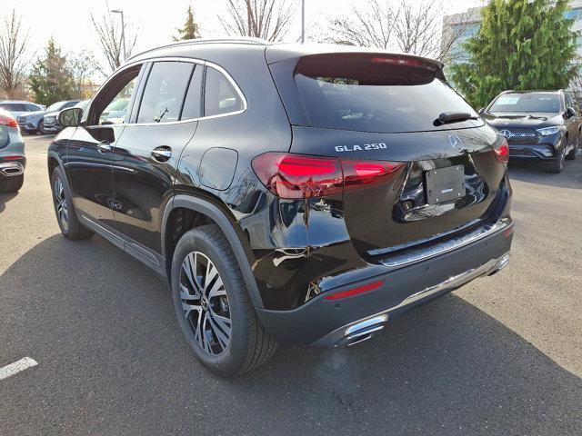 new 2025 Mercedes-Benz GLA 250 car, priced at $47,295