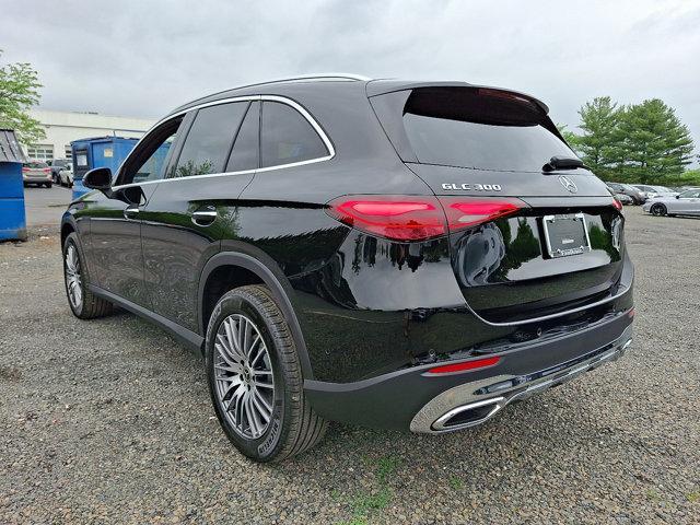 new 2025 Mercedes-Benz GLC 300 car, priced at $57,435