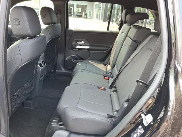 new 2025 Mercedes-Benz GLB 250 car, priced at $49,595