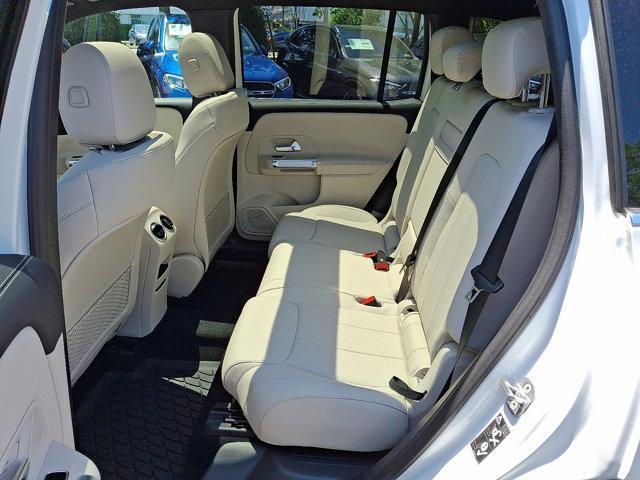 new 2025 Mercedes-Benz GLB 250 car, priced at $51,590