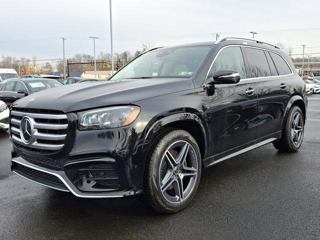 new 2025 Mercedes-Benz GLS 450 car, priced at $95,285