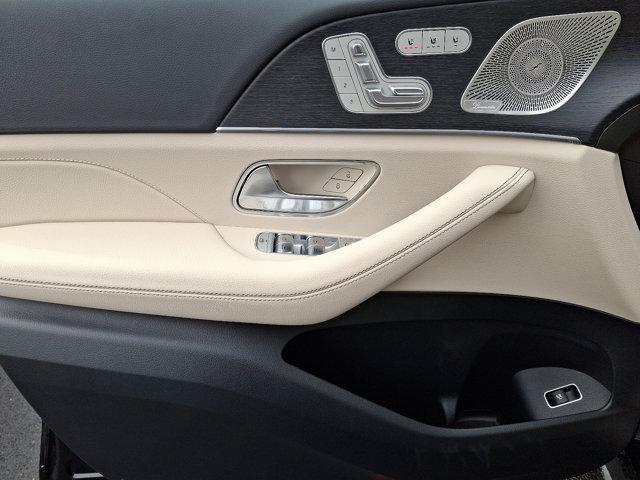 new 2025 Mercedes-Benz GLS 450 car, priced at $95,285