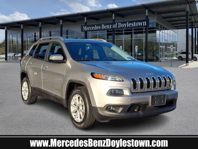 used 2015 Jeep Cherokee car, priced at $10,250