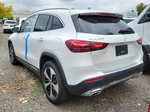 new 2025 Mercedes-Benz GLA 250 car, priced at $50,735