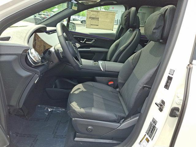 new 2025 Mercedes-Benz EQS 450 car, priced at $110,935