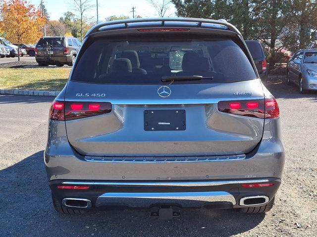 new 2025 Mercedes-Benz GLS 450 car, priced at $98,055