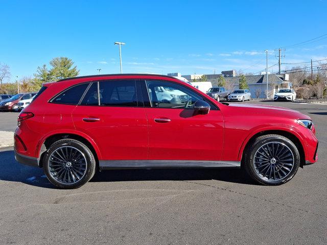 new 2025 Mercedes-Benz GLC 300 car, priced at $61,535