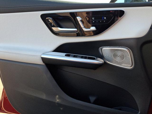 new 2025 Mercedes-Benz GLC 300 car, priced at $61,535