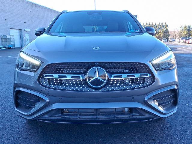 new 2025 Mercedes-Benz GLA 250 car, priced at $54,185