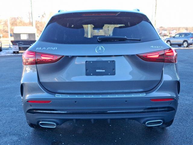 new 2025 Mercedes-Benz GLA 250 car, priced at $54,185