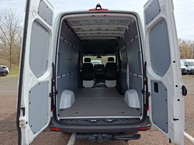 new 2025 Mercedes-Benz Sprinter 2500 car, priced at $59,819