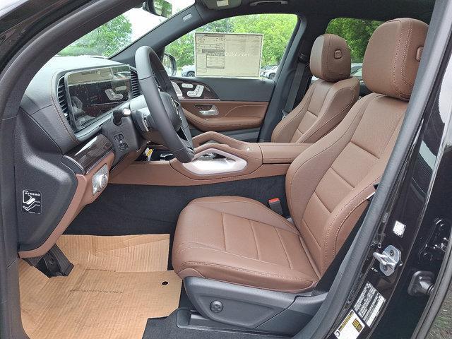 new 2025 Mercedes-Benz GLS 450 car, priced at $91,625