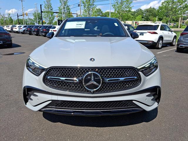 new 2025 Mercedes-Benz GLC 300 car, priced at $73,575