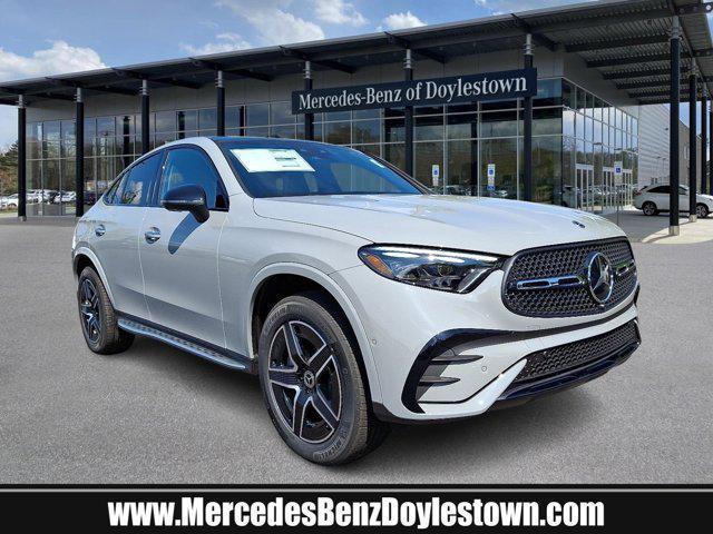 new 2025 Mercedes-Benz GLC 300 car, priced at $73,575
