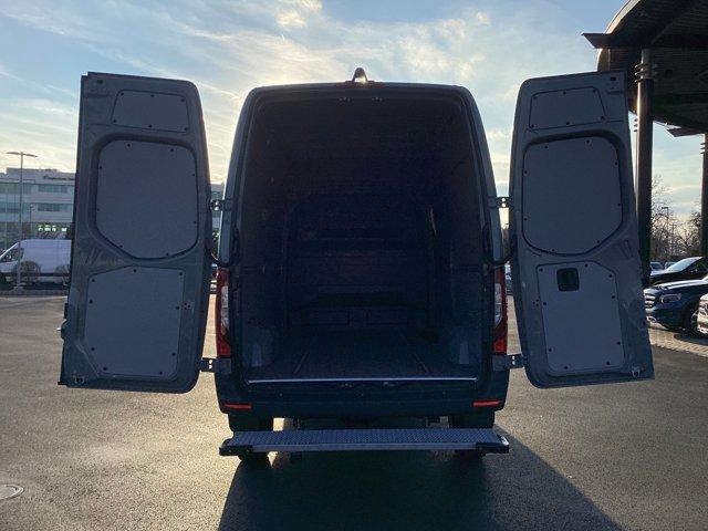 new 2024 Mercedes-Benz Sprinter 2500 car