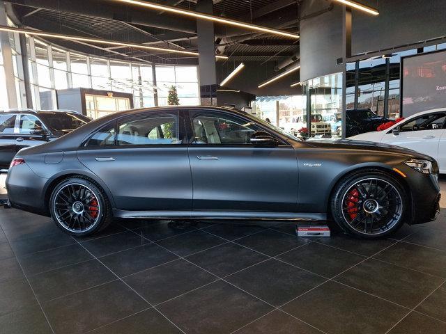new 2025 Mercedes-Benz AMG S 63 E car, priced at $207,855
