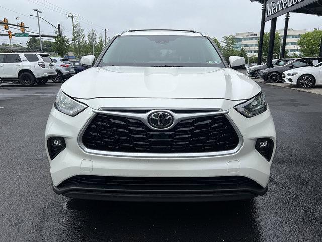 used 2020 Toyota Highlander car, priced at $33,166