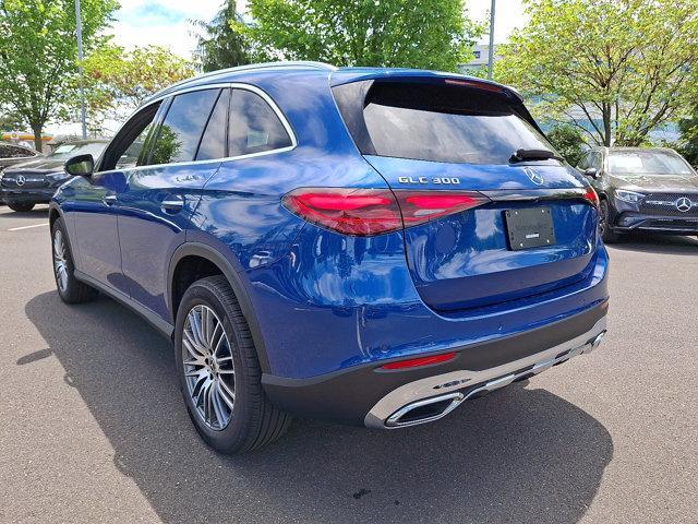 new 2025 Mercedes-Benz GLC 300 car, priced at $58,785
