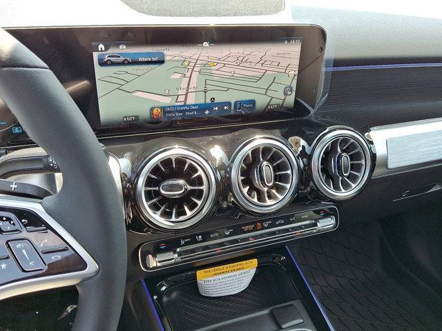 new 2025 Mercedes-Benz GLB 250 car, priced at $53,540