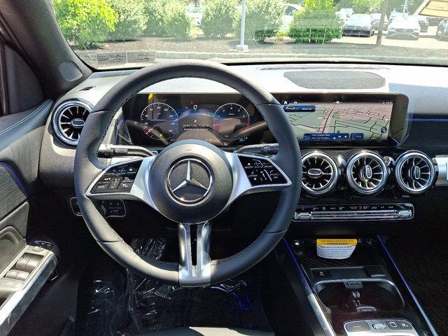 new 2025 Mercedes-Benz GLB 250 car, priced at $53,540
