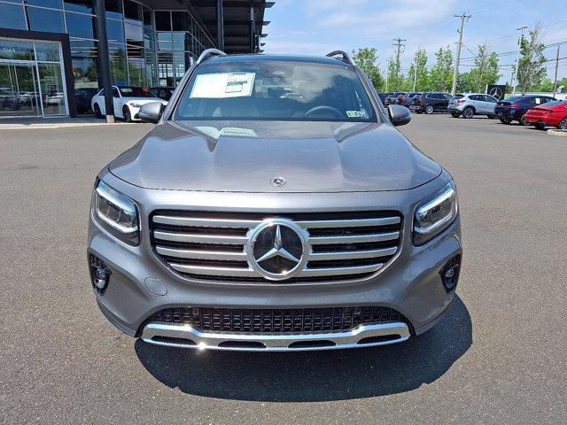 new 2025 Mercedes-Benz GLB 250 car, priced at $53,540