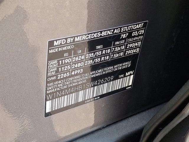 new 2025 Mercedes-Benz GLB 250 car, priced at $53,540