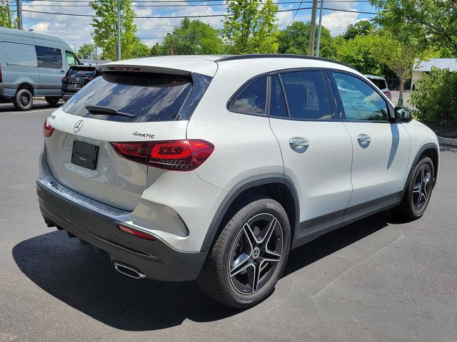 new 2023 Mercedes-Benz GLA 250 car, priced at $43,550