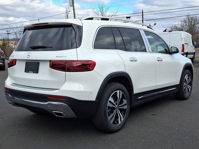 new 2025 Mercedes-Benz GLB 250 car, priced at $49,595