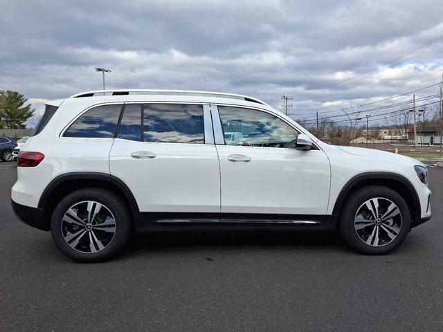 new 2025 Mercedes-Benz GLB 250 car, priced at $49,595