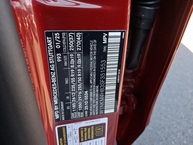 new 2025 Mercedes-Benz GLC 300 car, priced at $62,095