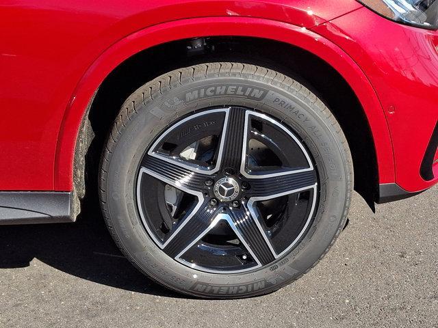 new 2025 Mercedes-Benz GLC 300 car, priced at $62,095