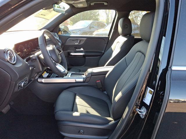 new 2025 Mercedes-Benz GLB 250 car, priced at $49,595