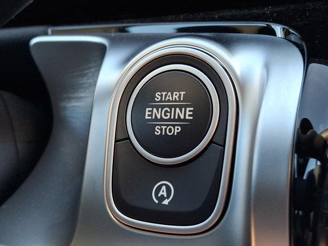 new 2025 Mercedes-Benz GLB 250 car, priced at $49,595