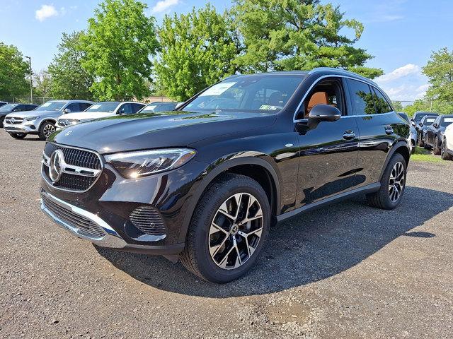 new 2025 Mercedes-Benz GLC 350e car, priced at $68,455