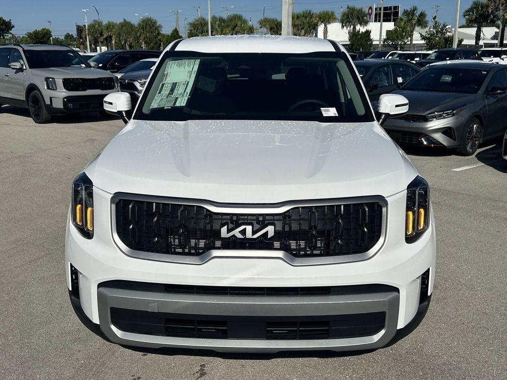 new 2025 Kia Telluride car, priced at $37,990