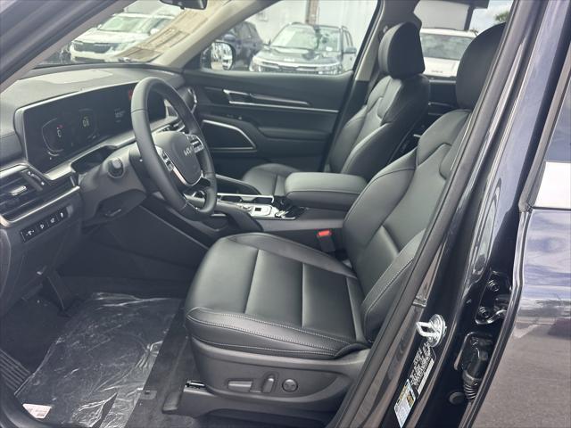 new 2025 Kia Telluride car, priced at $40,724