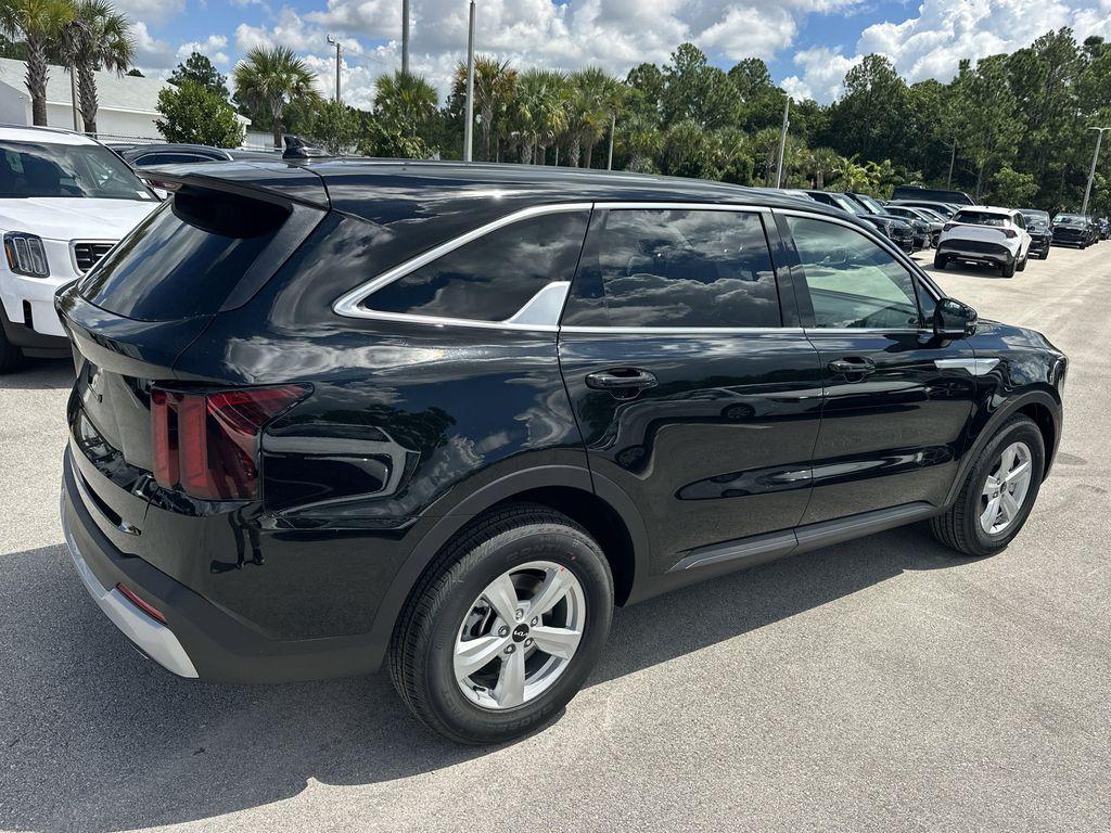 new 2026 Kia Sorento car, priced at $33,980