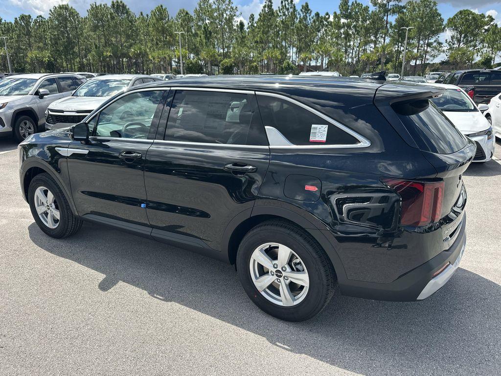 new 2026 Kia Sorento car, priced at $33,980