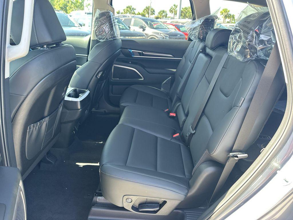 new 2025 Kia Telluride car, priced at $37,456