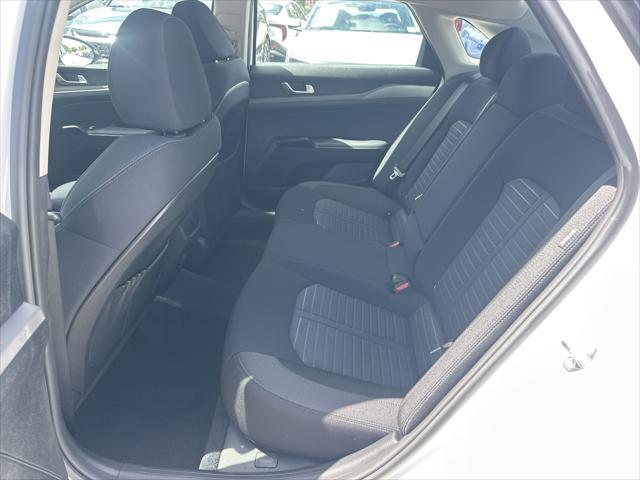 new 2025 Kia K5 car, priced at $28,905