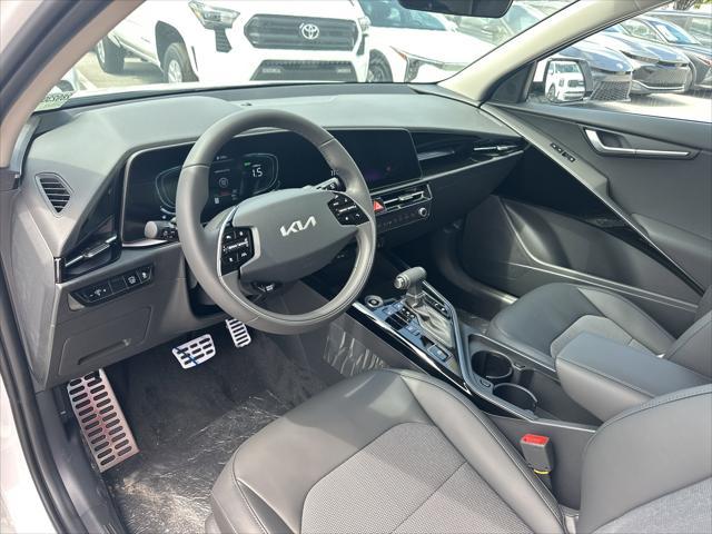 new 2025 Kia Niro car, priced at $34,055
