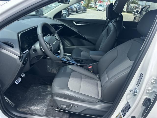 new 2025 Kia Niro car, priced at $34,055